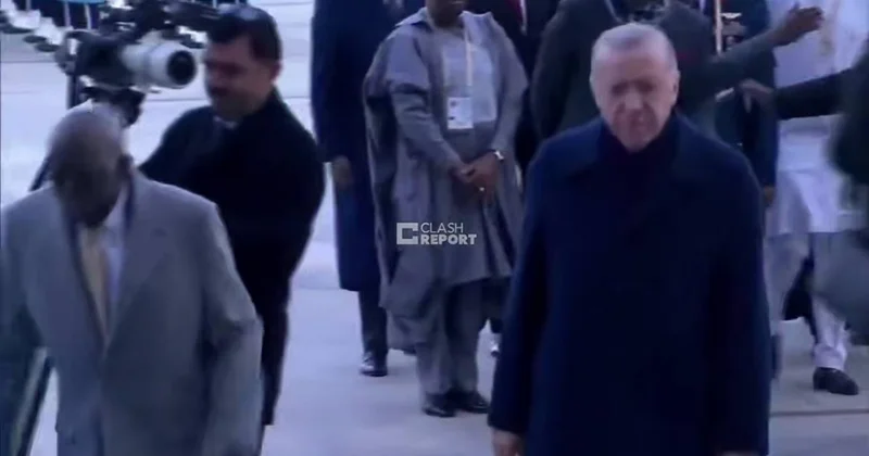 Nigeriya prezidenti Türkiyədə Ərdoğanla görüş zamanı YIXILDI VİDEO