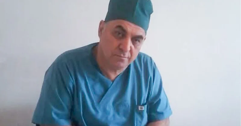 Bakıda tanınmış cərrah avtobusda öldü Foto