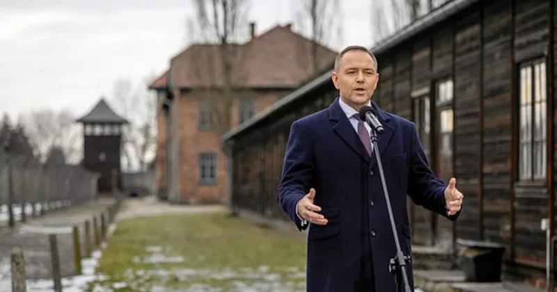 Президент Польши обвинил СССР в причастности к Холокосту