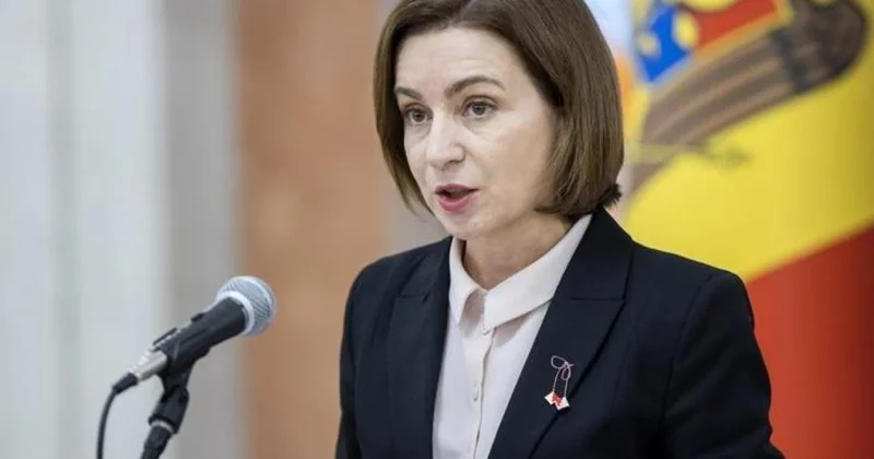 Санду с сожалением смотрит на Грузию. Тбилиси резко отреагировал