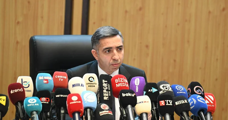 Qeyri formal çalışanlar icbari tibbi sığortanı özləri ödəyəcək Zaur Əliyev