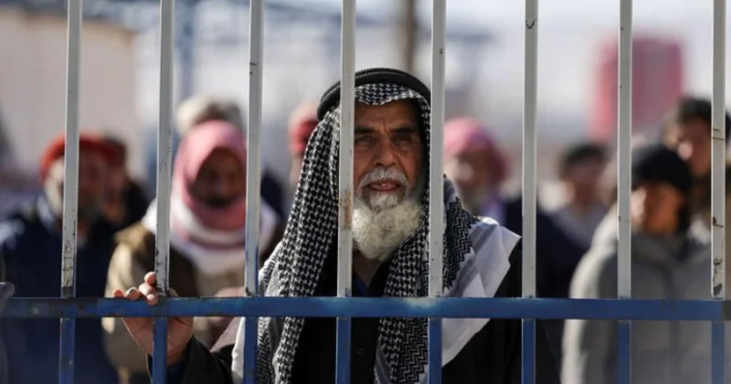 KİV: Suriyadan İraq həbsxanalarına daha 300 İŞİD üzvü köçürülüb