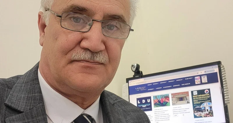 Əsl müəllim haqqında oçerk