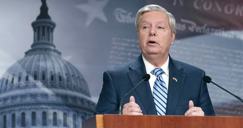 Сенатор Грэм назвал целью США смену власти в Иране