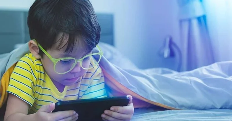 Sosial şəbəkələr ailə institutu üçün böyük təhdiddir, ancaq... Sosioloq