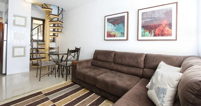 Qonşu qonşu olsa ... Yaşayış binalarında gündəlik kirayə verilən evlər: Problemlər və reallıq