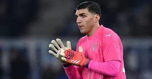 İtaliya klubunun qapıçısı İngiltərə Premyer Liqasına üz tutdu