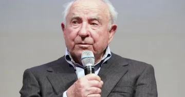 Bu milyarder biznesə yanaşmanı əbədi olaraq dəyişdirdi...