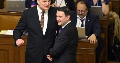 Çexiyada siyasi qalmaqal: Prezident şantaj edildi, müxalifət istefa tələb edir