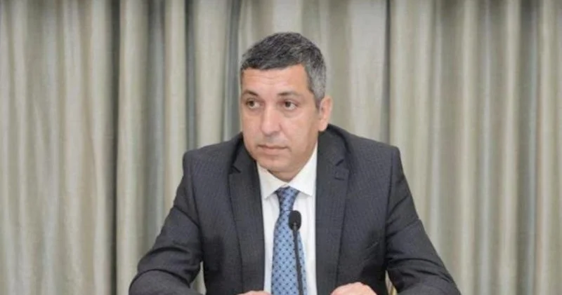 Ayrılan pullara təəccüblənmək səriştəsizlikdir − Kənan Quluzadə