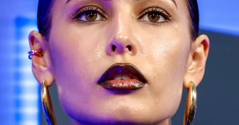 Sevimli dodaq boyanızın niyə təhlükəli olduğunu öyrənin...