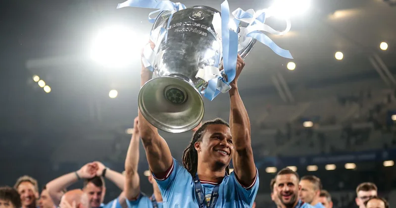 “Monako” heyətini “Mançester Siti”nin müdafiəçisi hesabına gücləndirmək istəyirmiş