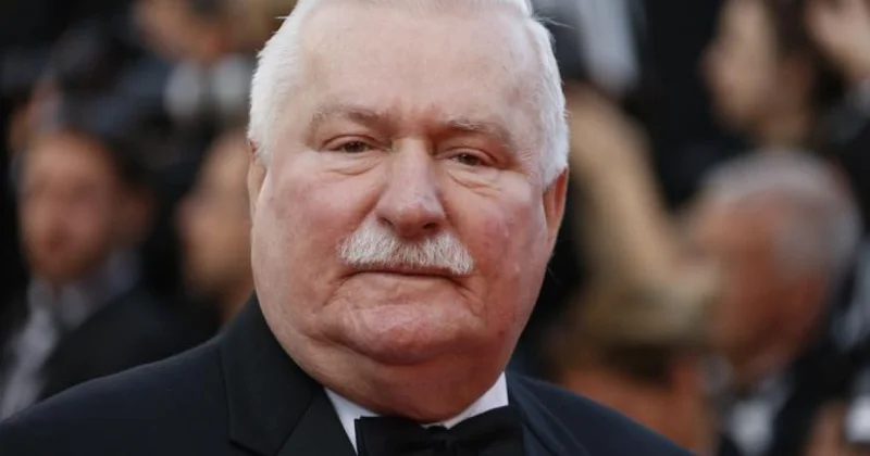 Экс президент Польши предупредил о рисках поддержки Трампа