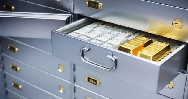 Bakıda film kimi cinayət: Lombarda qoyulan iPhone lar saxta çıxdı