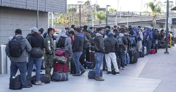 В России ужесточат правила получения гражданства и ВНЖ для мигрантов