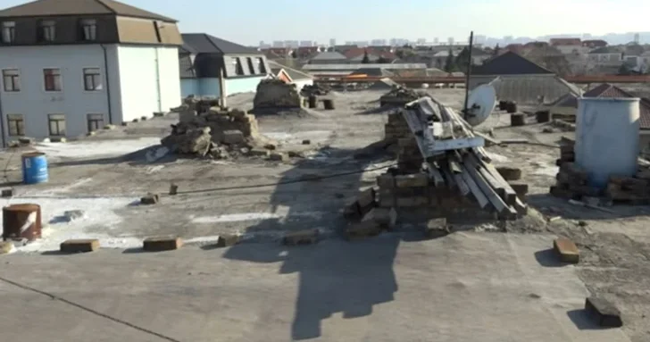 Жители Баку сообщили о проблемах с эксплуатацией жилого дома