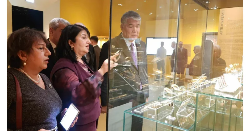 Уникальный азербайджанский экспонат представлен на выставке в Венгрии ФОТО