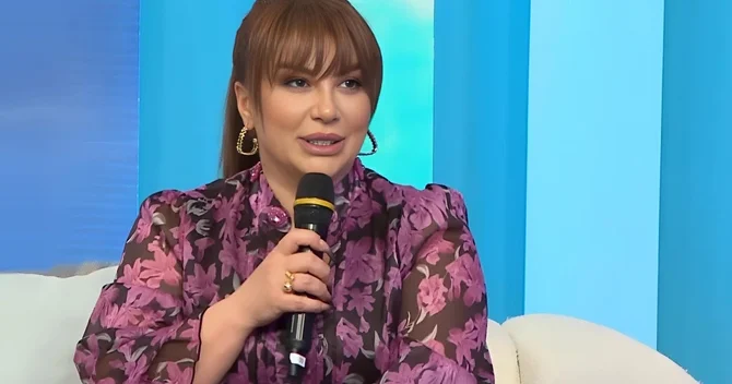 Azərbaycanlı müğənni ilk dəfə evlərinin sayını açıqladı