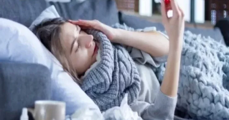 Soyuqdəymə boğazdan başlamır: Virusun haradan döyüşə keçdiyi AÇIQLANDI