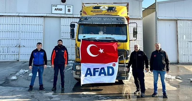 Турция направила 52 фуры