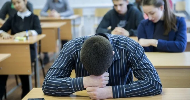 Mindən çox tələbə Azərbaycan universitetlərindən XARİC EDİLDİ