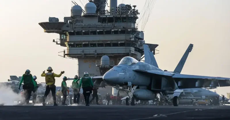 “ABŞ Yaxın Şərqdə hərbi manevrlərə başlayıb: İran ətrafında gərginlik artır“ “Vesty“