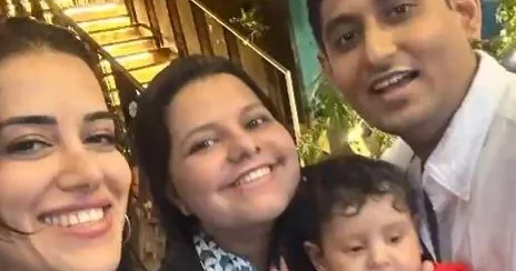 Hindistanlı cütlüyün 690 qramlıq körpəsi Bakıda belə xilas edildi Video