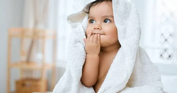 Демографический кризис: почему в Азербайджане рождается всё меньше детей?