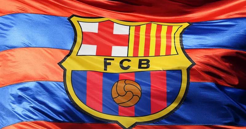 “Barselona”dan bənövşəyi forma FOTO