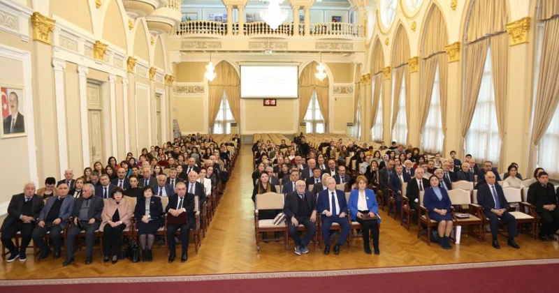 AMEA nın İctimai Elmlər Bölməsi ötənilki fəaliyyətinə dair hesabat verib