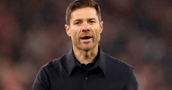 Xabi Alonso “Liverpul”dan dörd futbolçunun transferini tələb edir