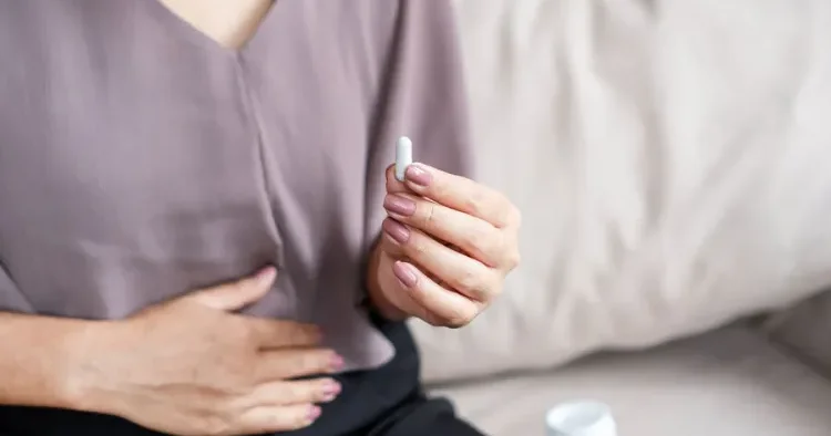 Mədə yanmasının qarşısını necə almaq olar? Həkimdən AÇIQLAMA