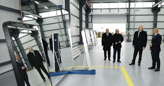 İlham Əliyev Sumqayıtda bir sıra müəssisələrin açılışında iştirak edib