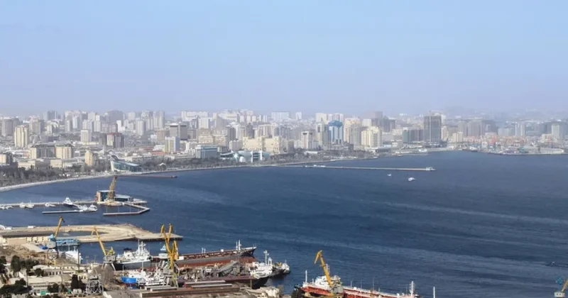 В Бакинской бухте улучшат экологическую обстановку