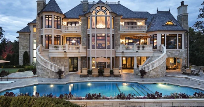 Bakıda bu villa 13 milyona satılır FOTO