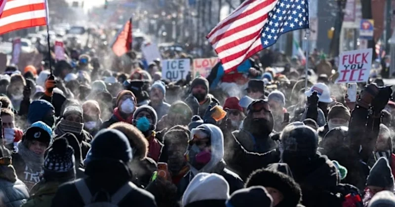 Протестный Миннеаполис: звонок Трампа и уход силовиков