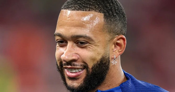 Niderland millisinin ən məhsuldar futbolçusu Dubaya yollana bilər