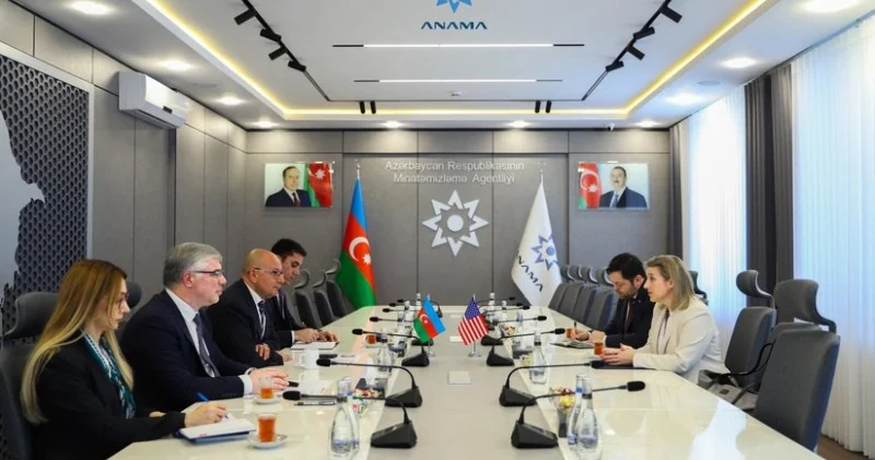 ABŞ ilə minatəmizləmə sahəsində əməkdaşlıq müzakirə edildi