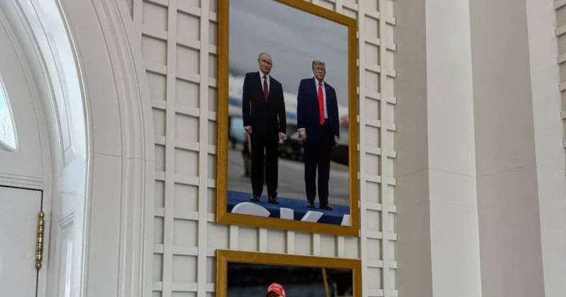 А в Белом доме повесили фотографию Путина и Трампа