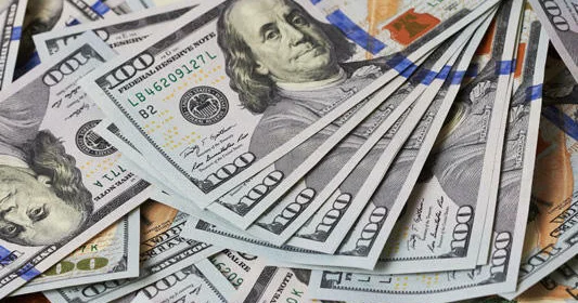 Индекс доллара США обновил почти четырехлетний минимум