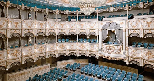 Dövlət teatrlarındakı islahatlarla bağlı nazirlikdən Açıqlama