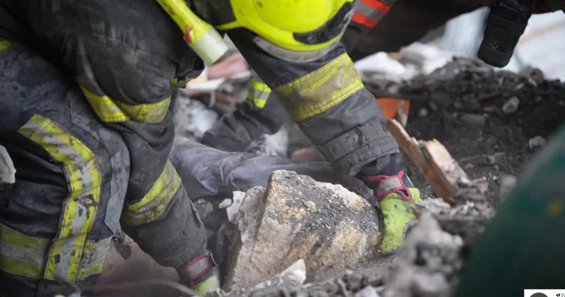 Российский удар по Херсону и Одессе: продолжаются поиски людей под завалами, есть погибшие ФОТО