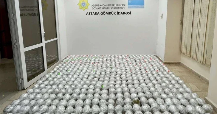 В Азербайджане оправдали водителя грузовика, в котором были обнаружены 88 кг наркотиков