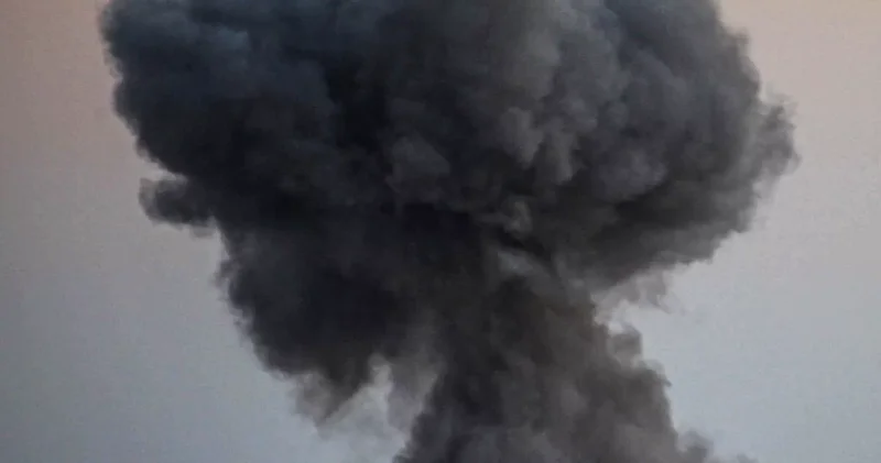 В украинском регионе отменили занятия в школах из за дыма после российской атаки Видео/Обновлено