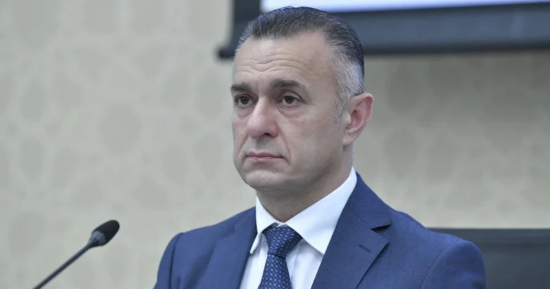 Nazir bu Mərkəzin direktorunu işdən çıxardı Yeni təyinat