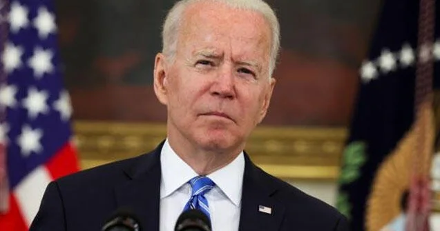 Bayden sükutu pozdu FOTO