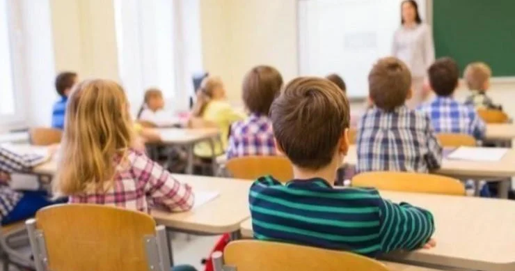 DƏRS YOX, STRES! Uşaqlar məktəbdən niyə bezir?