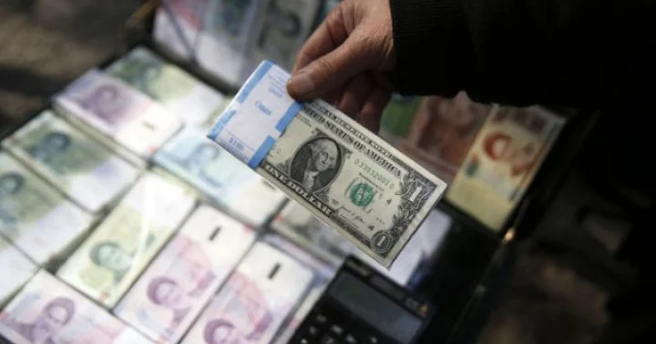 İranda dolların qiymətində yeni rekord
