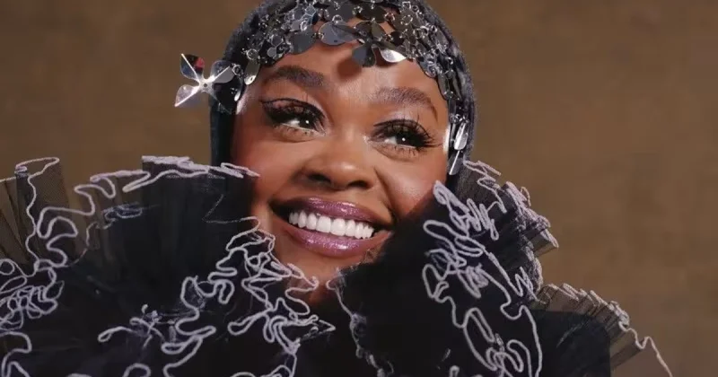 Neosoul ritmlər, eksperimental axtarışlar, unudulmaz klassika... Bu həftə nələri dinləyək?