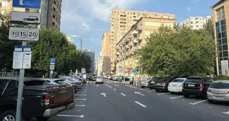 В Баку появились новые платные парковочные зоны Minval Politika